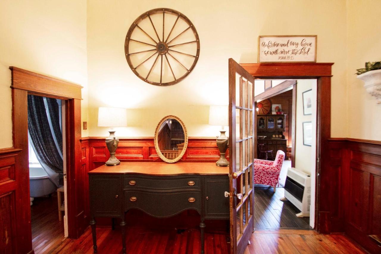 Belton Bed And Breakfast Bed & Breakfast
